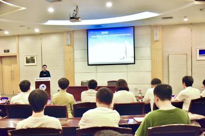 杭州電子科技大學“黑格科技”教育發(fā)展基金頒獎儀式暨技術交流會圓滿落幕